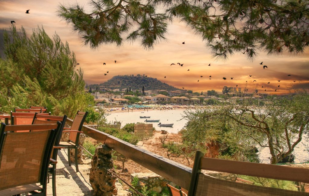 טיול בפלופונס